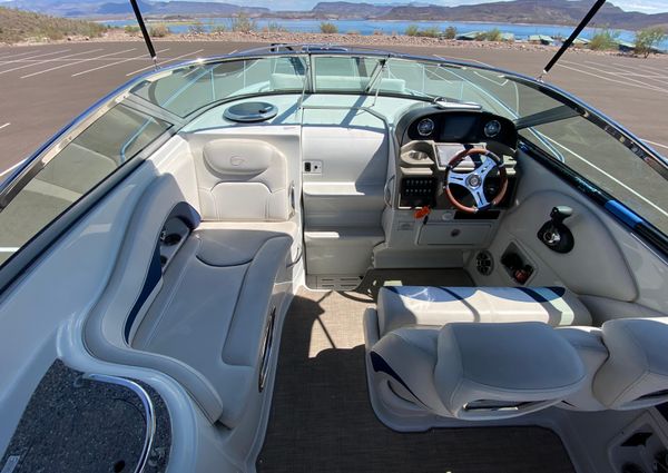 Crownline 264 CR image