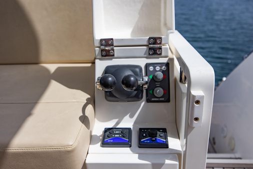 Fairline Squadron 55 image