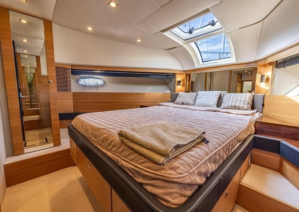 Fairline Squadron 55 image