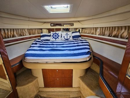 Sea Ray 460 Sundancer image