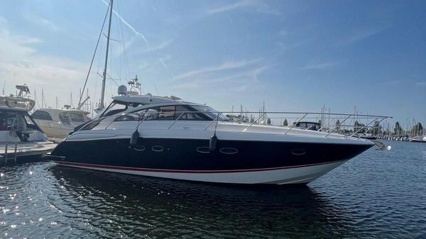 Princess Yachts V45 