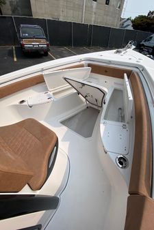 Sea-pro 242-CENTER-CONSOLE image