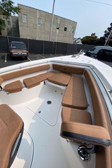 Sea-pro 242-CENTER-CONSOLE image