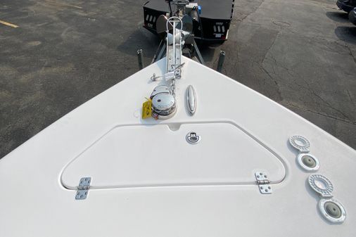 Sea-pro 242-CENTER-CONSOLE image