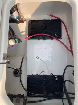 Sea-pro 242-CENTER-CONSOLE image