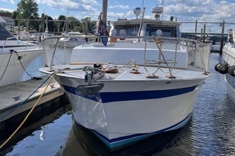 Chris-craft ROAMER-HARDTOP-CRUISER image