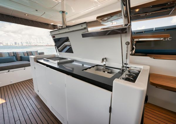 Lagoon 630 Motor Yacht image