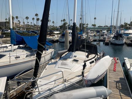 Catalina 30 image