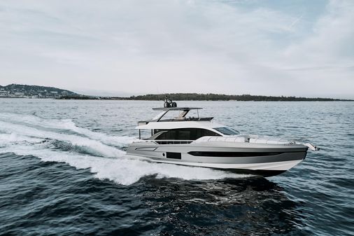 Azimut 78 Flybridge image