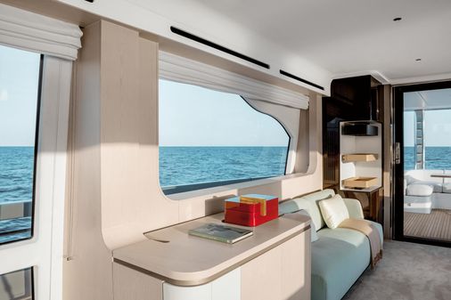 Azimut 78 Flybridge image