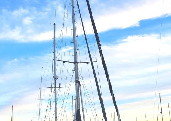 Bruce-roberts STAYSAIL-KETCH image