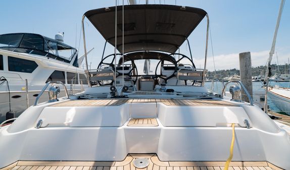 Oyster 575 image