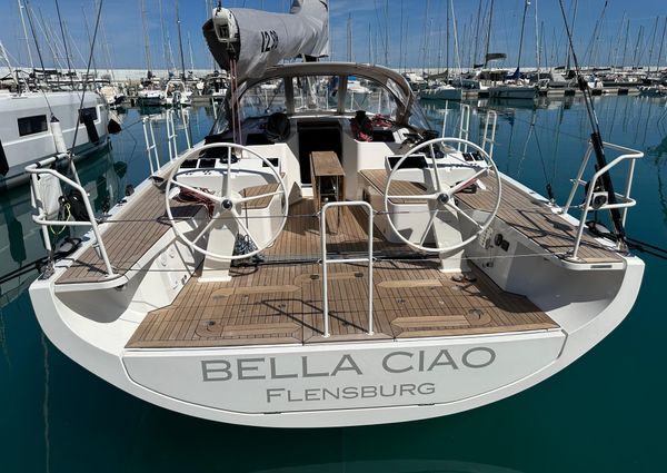 Italia Yachts 12.98 image