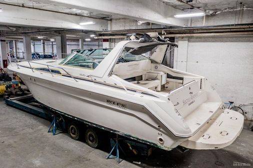 Sea Ray 370 Sundancer image