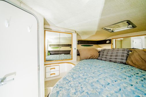 Sea Ray 370 Sundancer image