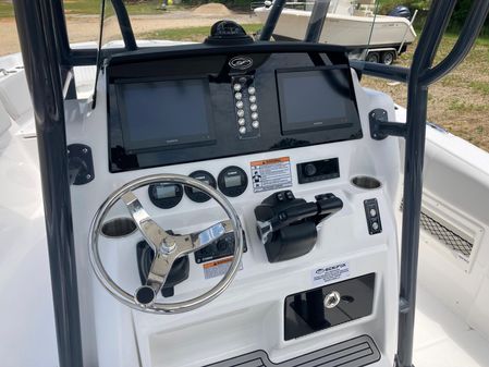 Sea Fox 268 Commander image