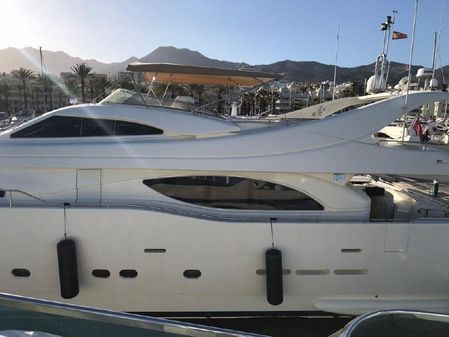 Ferretti Yachts Custom Line 94 image