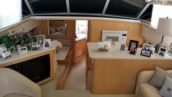 Carver 445 Aft Cabin Motor Yacht image