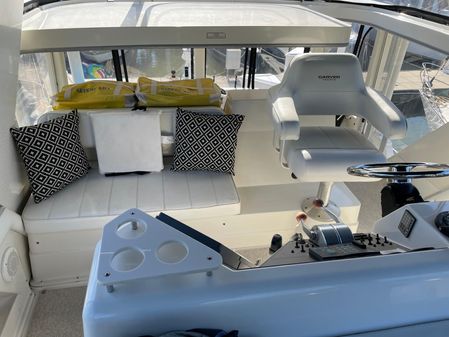 Carver 445 Aft Cabin Motor Yacht image