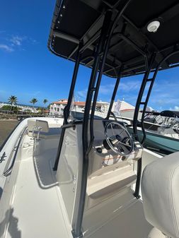 Boston Whaler 210 Montauk image