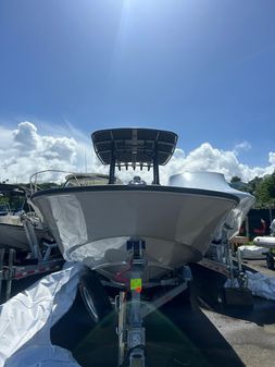 Boston Whaler 210 Montauk image