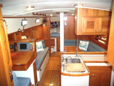 Pacific Seacraft 40 image