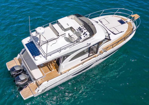 Beneteau-america ANTARES-11-FLY-AMERICAN-EDITION- image