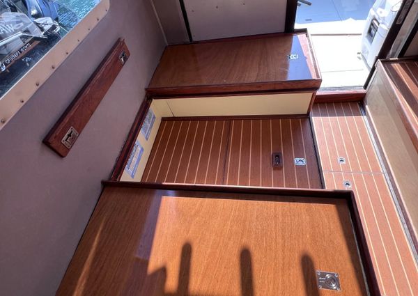 Pacifica Flybridge image