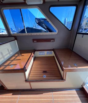 Pacifica Flybridge image