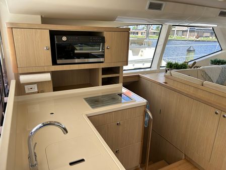 Aquila 44 Yacht image