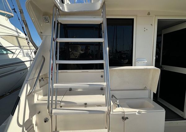 Riviera 33 Open Flybridge image