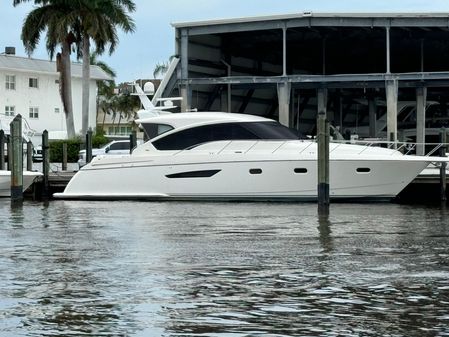 Tiara Yachts 5800 Sovran image