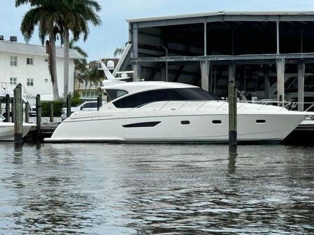 Tiara Yachts 5800 Sovran image