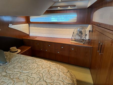 Tiara Yachts 5800 Sovran image