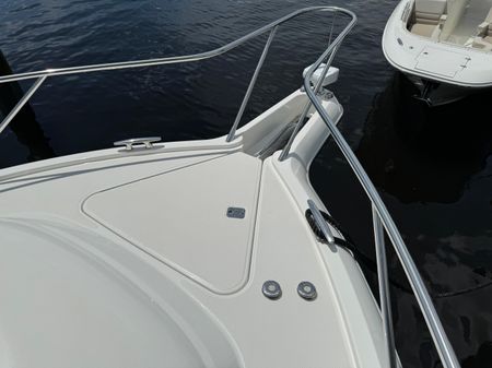 Tiara Yachts 5800 Sovran image