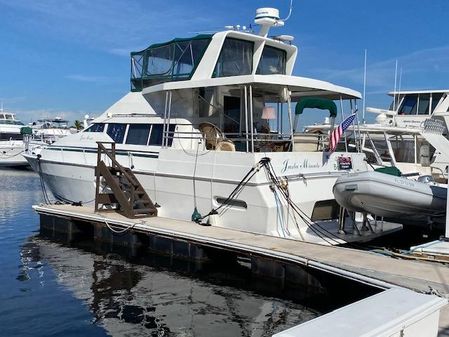 Mainship Aft Cabin MY image