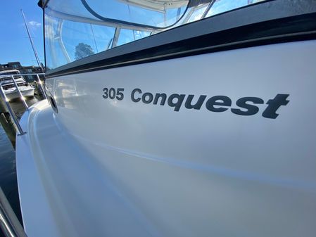 Boston Whaler 305 Conquest image
