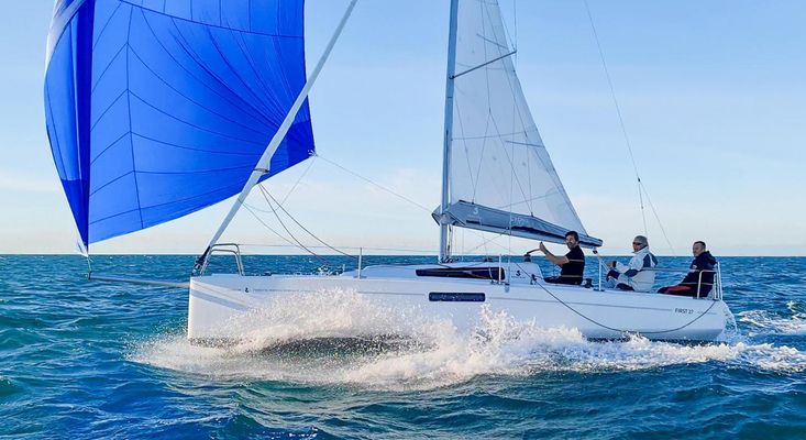 Beneteau First 27 - main image