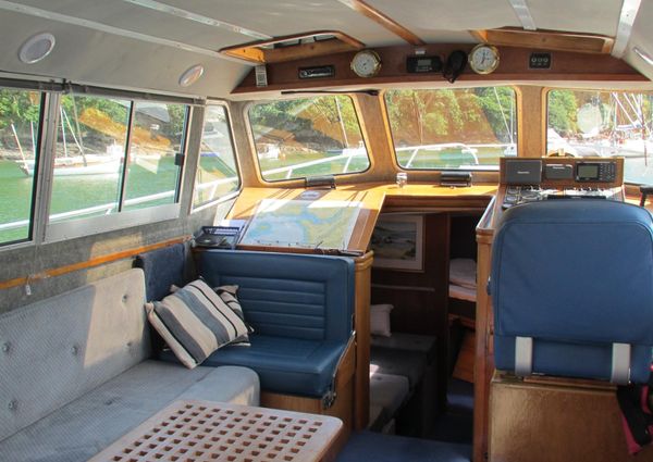 Aquastar OCEANRANGER-38-AFT-CABIN image