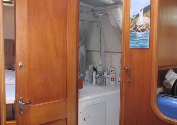 Aquastar OCEANRANGER-38-AFT-CABIN image