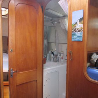 Aquastar OCEANRANGER-38-AFT-CABIN image