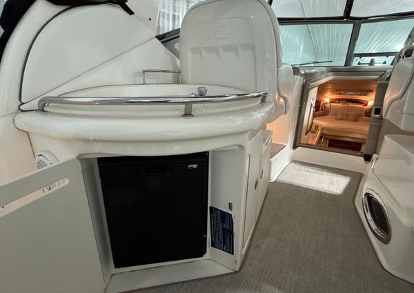 Sea Ray 340 Sundancer image