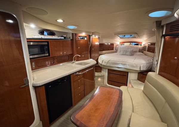 Sea Ray 340 Sundancer image