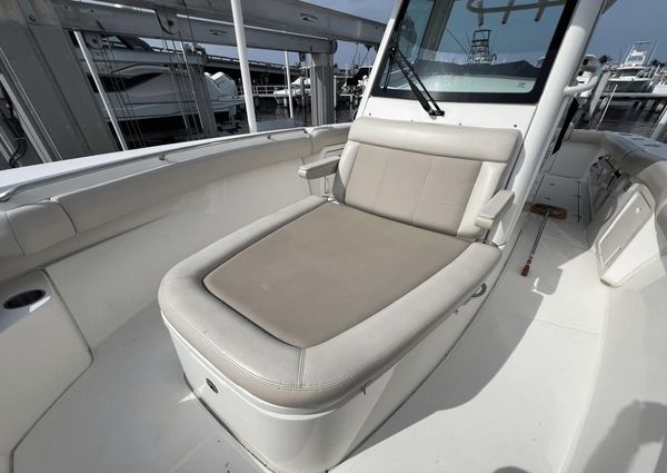 Boston Whaler 280 Outrage image