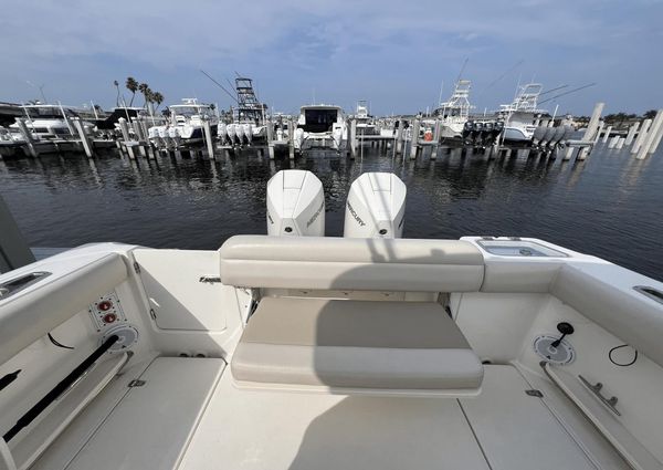 Boston Whaler 280 Outrage image