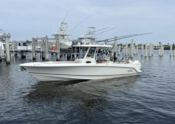 Boston Whaler 280 Outrage image