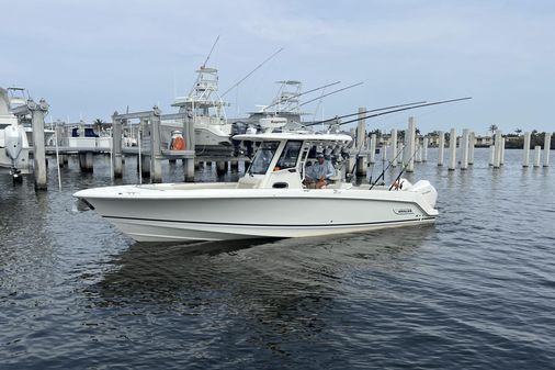 Boston Whaler 280 Outrage image