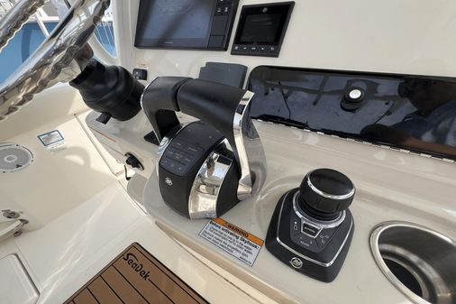 Boston Whaler 280 Outrage image