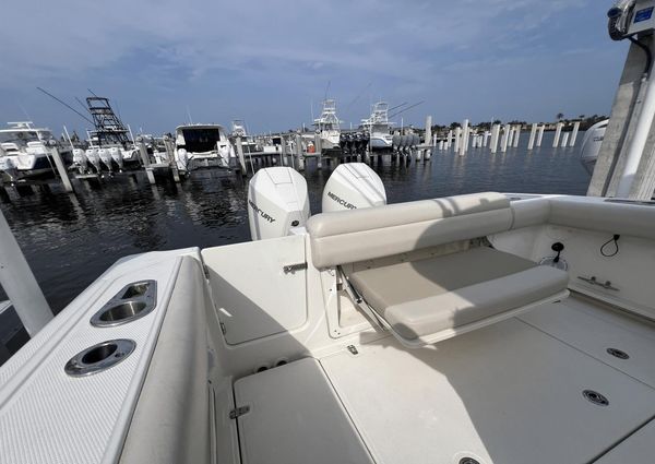 Boston Whaler 280 Outrage image