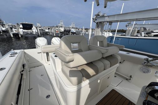 Boston Whaler 280 Outrage image